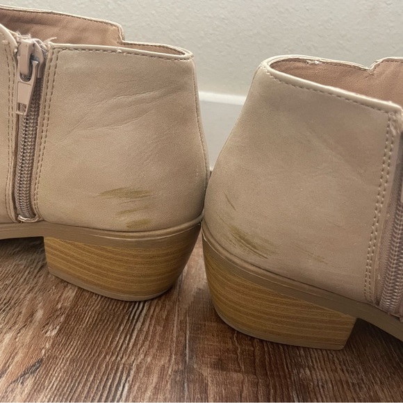 Soda Women's Mug Round Toe Tan Faux Leather Western Ankle Bootie shoes Size 6.5 - Picture 9 of 11